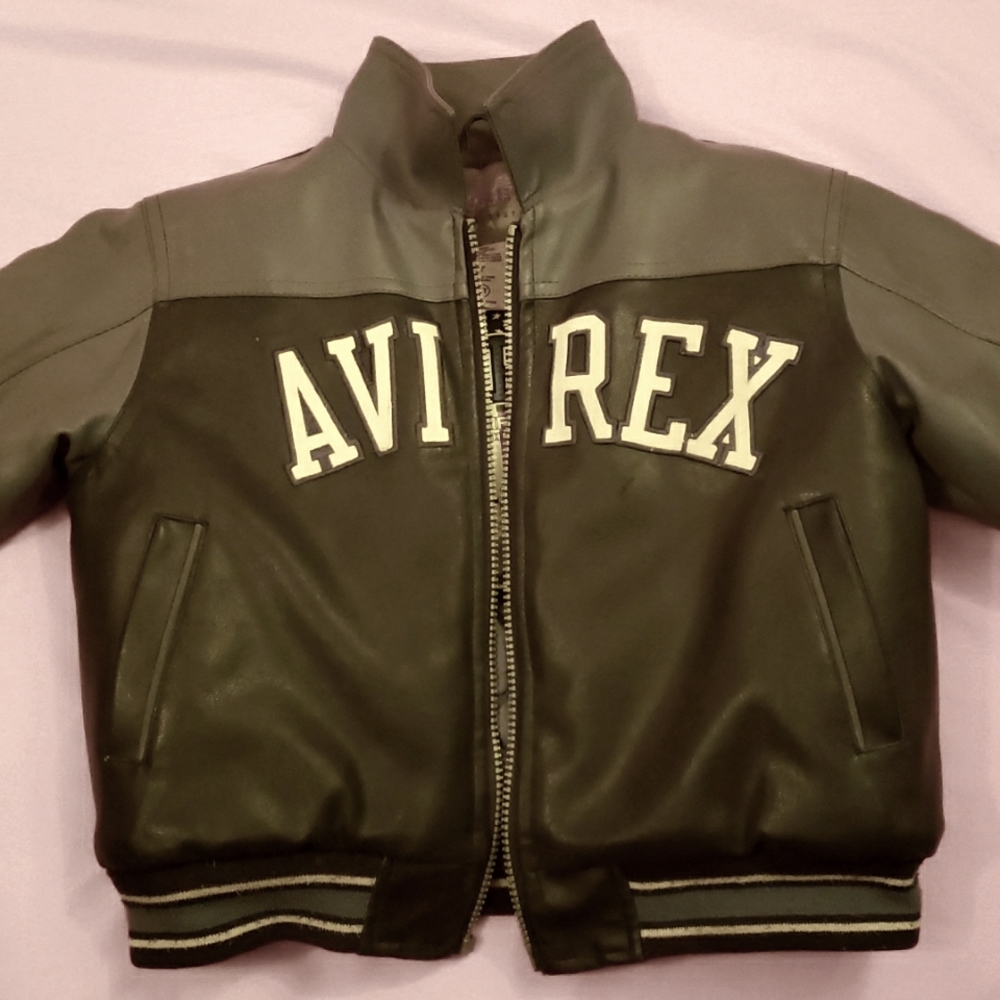 Avirex Leather Jacket Vintage size 3T ( kids)
